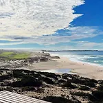 Apartmán Fantastico T2 Vista Mar E Golfe E Terraco Privado C5 *